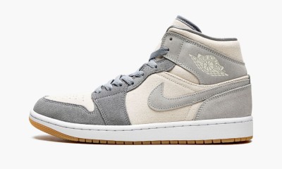 JORDAN
AIR JORDAN 1 MID SE
Coconut Milk